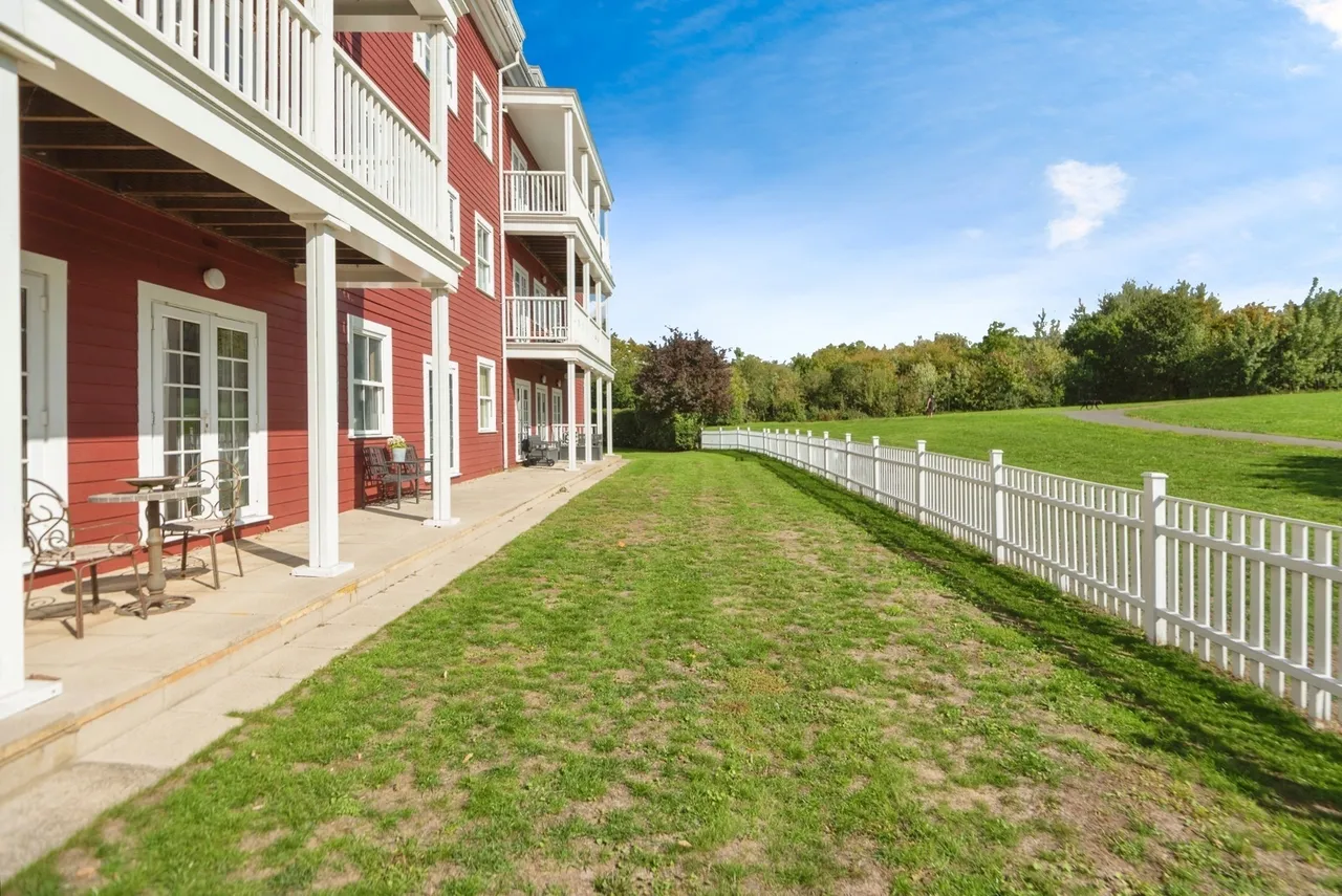Lewiston Close, Worcester Park, KT4, photo 11