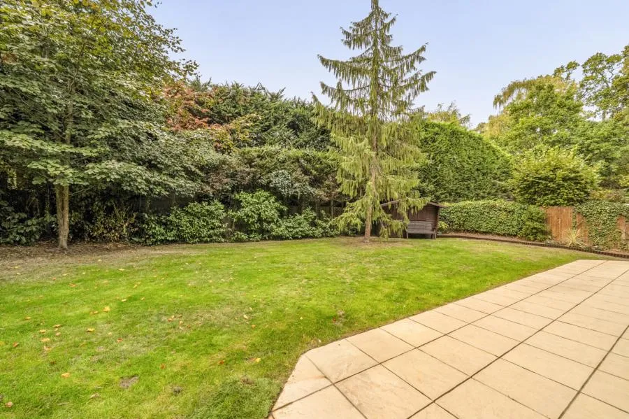 The Burlings, Ascot, SL5, photo 18