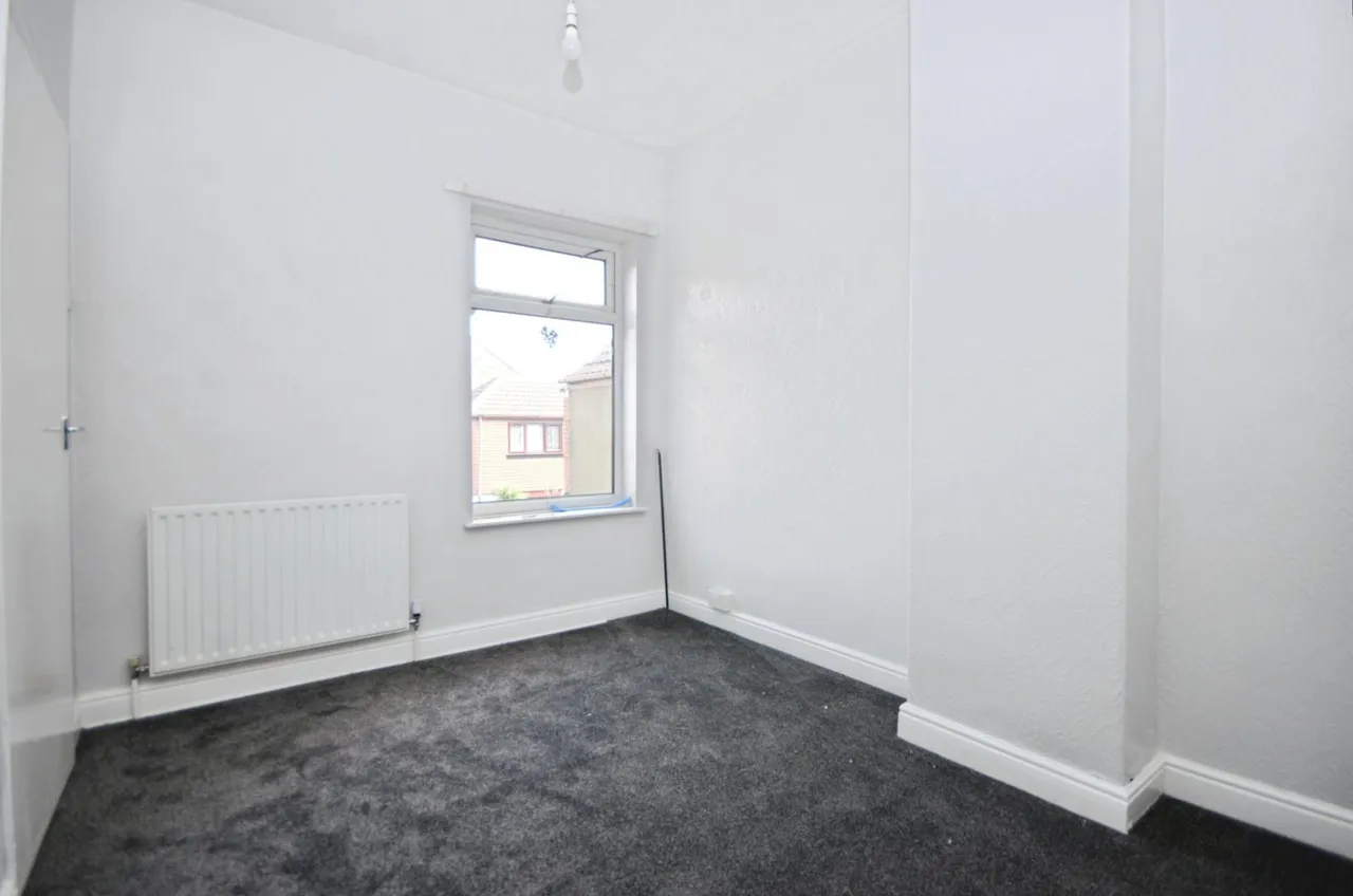 Roberts Street, Grimsby, DN32, photo 11