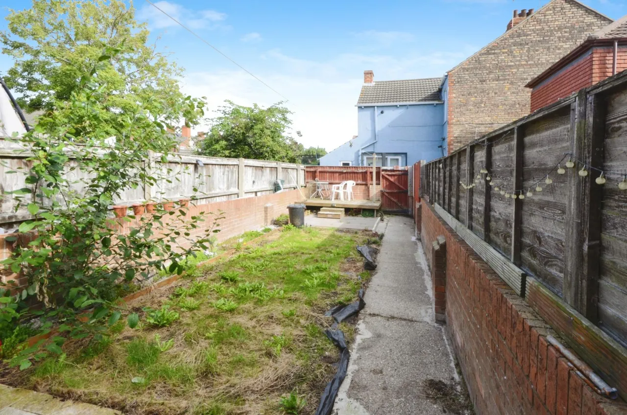 Roberts Street, Grimsby, DN32, photo 14