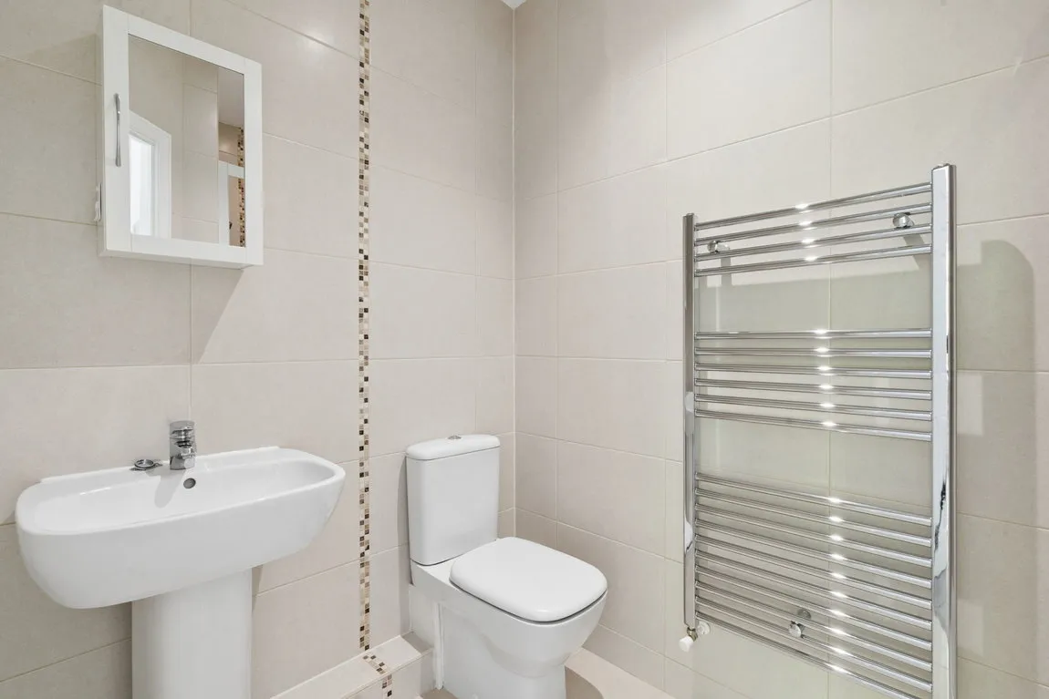 High Street, Rickmansworth, WD3, photo 13