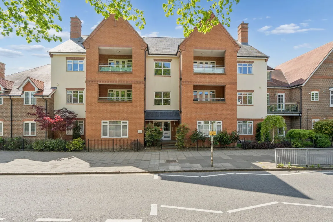 High Street, Rickmansworth, WD3, photo 12