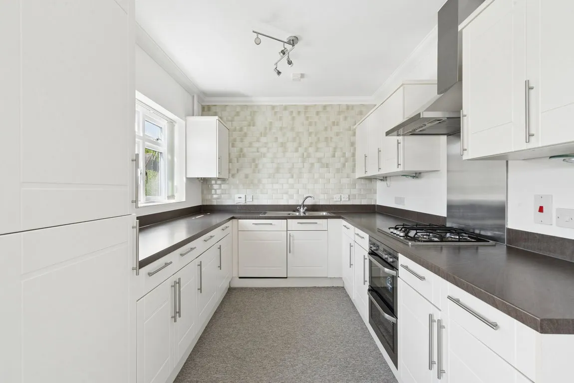 High Street, Rickmansworth, WD3, photo 3