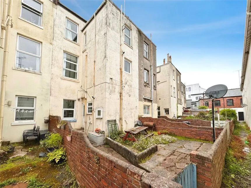 1 bed flat for sale — Tor Hill Road, Torquay, Devon, TQ2