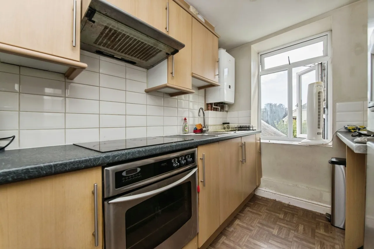 High Street, Honiton, EX14, photo 2
