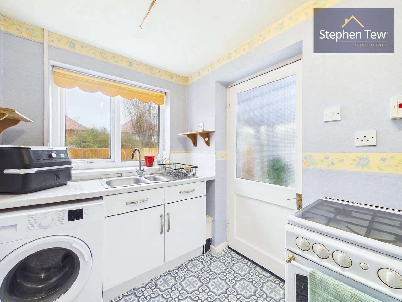 Rockingham Road, Bispham, FY2, photo 7
