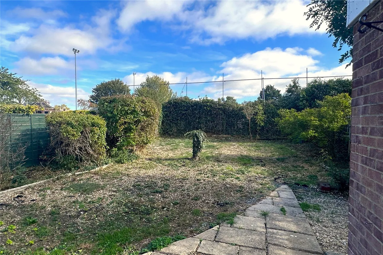 Westbury, photo 11