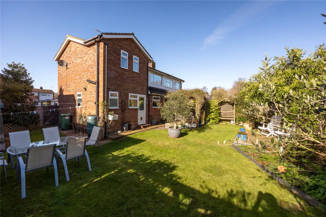 Toddington, Bedfordshire, photo 17