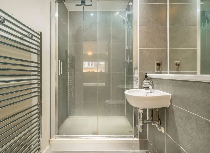 Singer Mews, Clapham North, SW4, photo 9