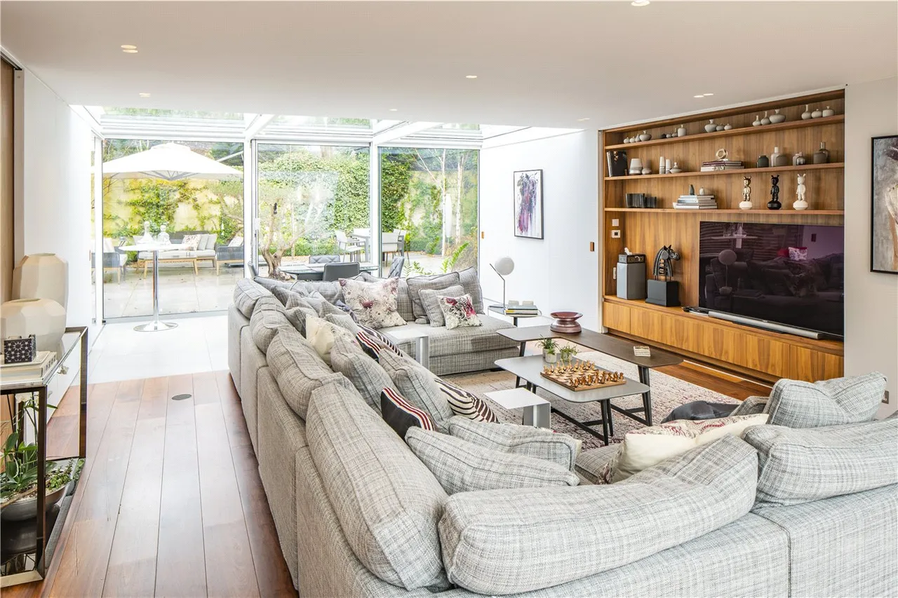 Belsize Park Gardens, Belsize Park, London, NW3 4LD, photo 4
