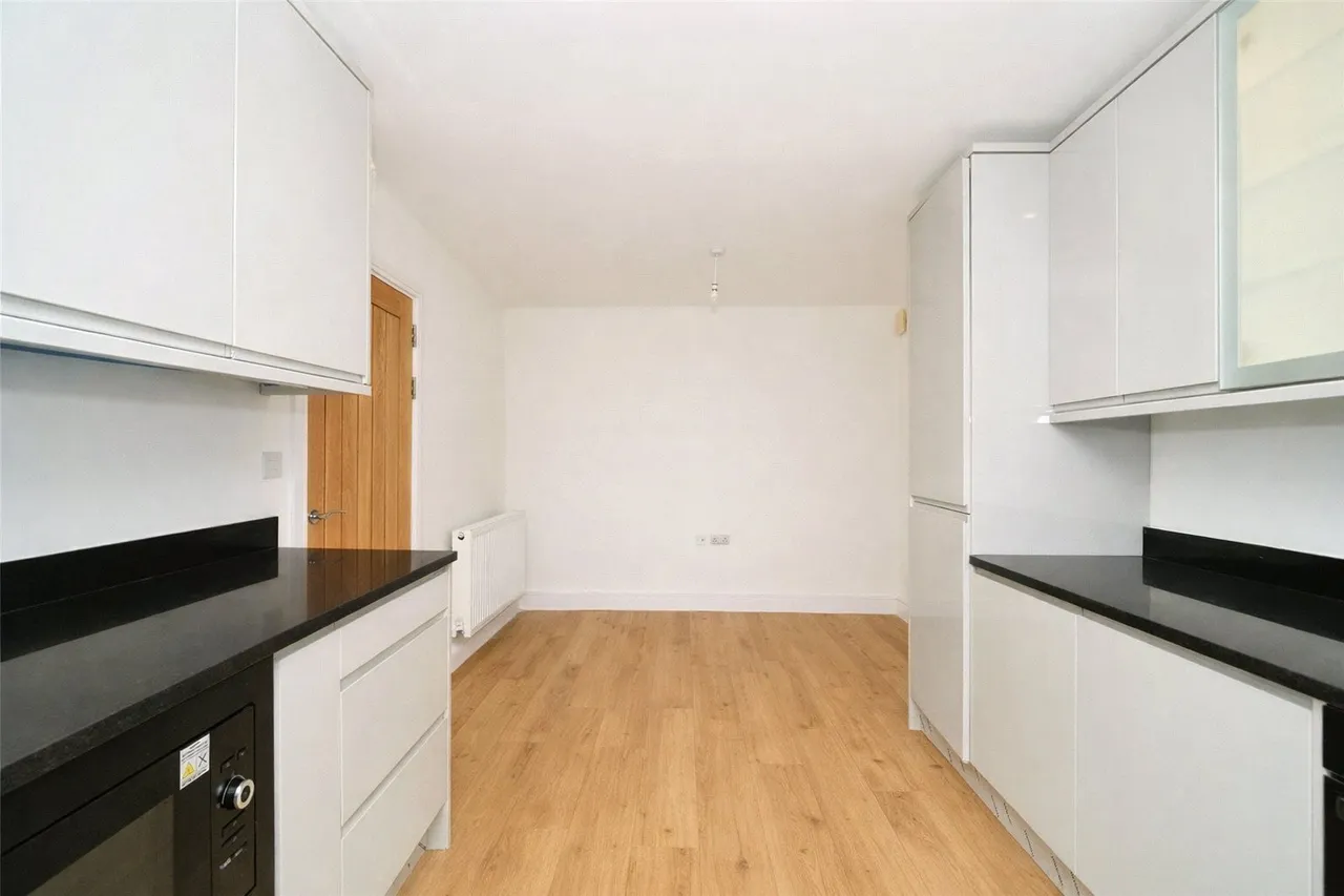 Albion Hall Place, Farnworth / Kearsley, Bolton, BL4, photo 6