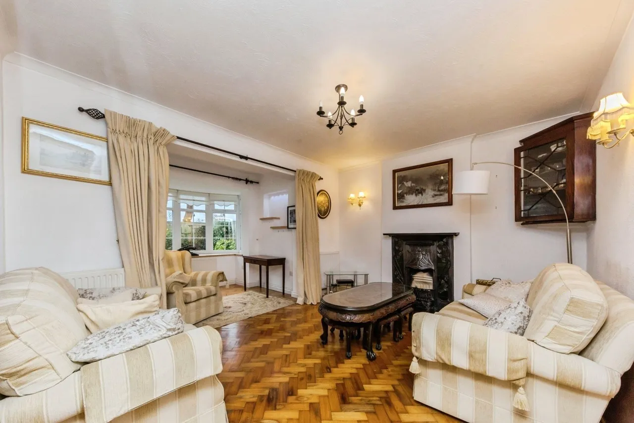 Birtles Road, Macclesfield, SK10, photo 2