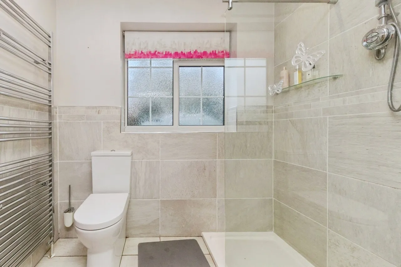 Birtles Road, Macclesfield, SK10, photo 11