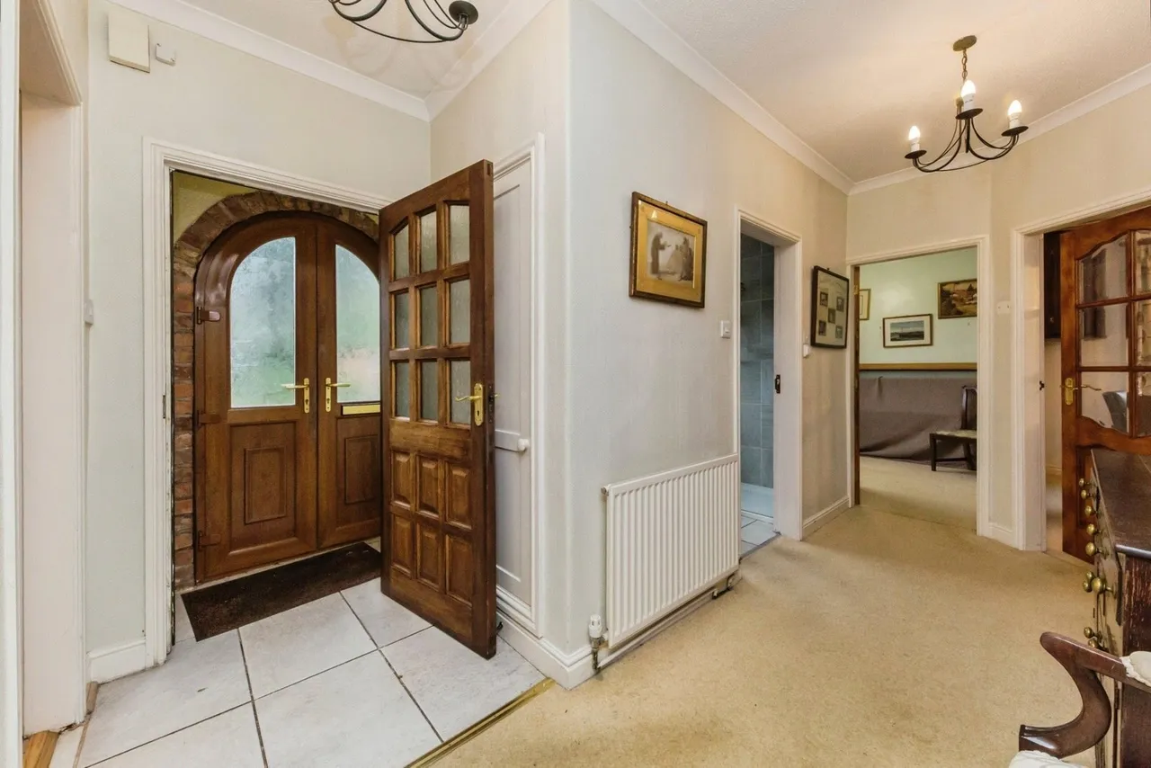 Birtles Road, Macclesfield, SK10, photo 5