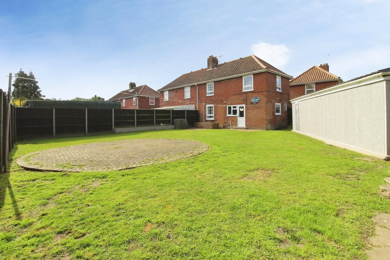 Bacton Road, Norwich, NR3, photo 15