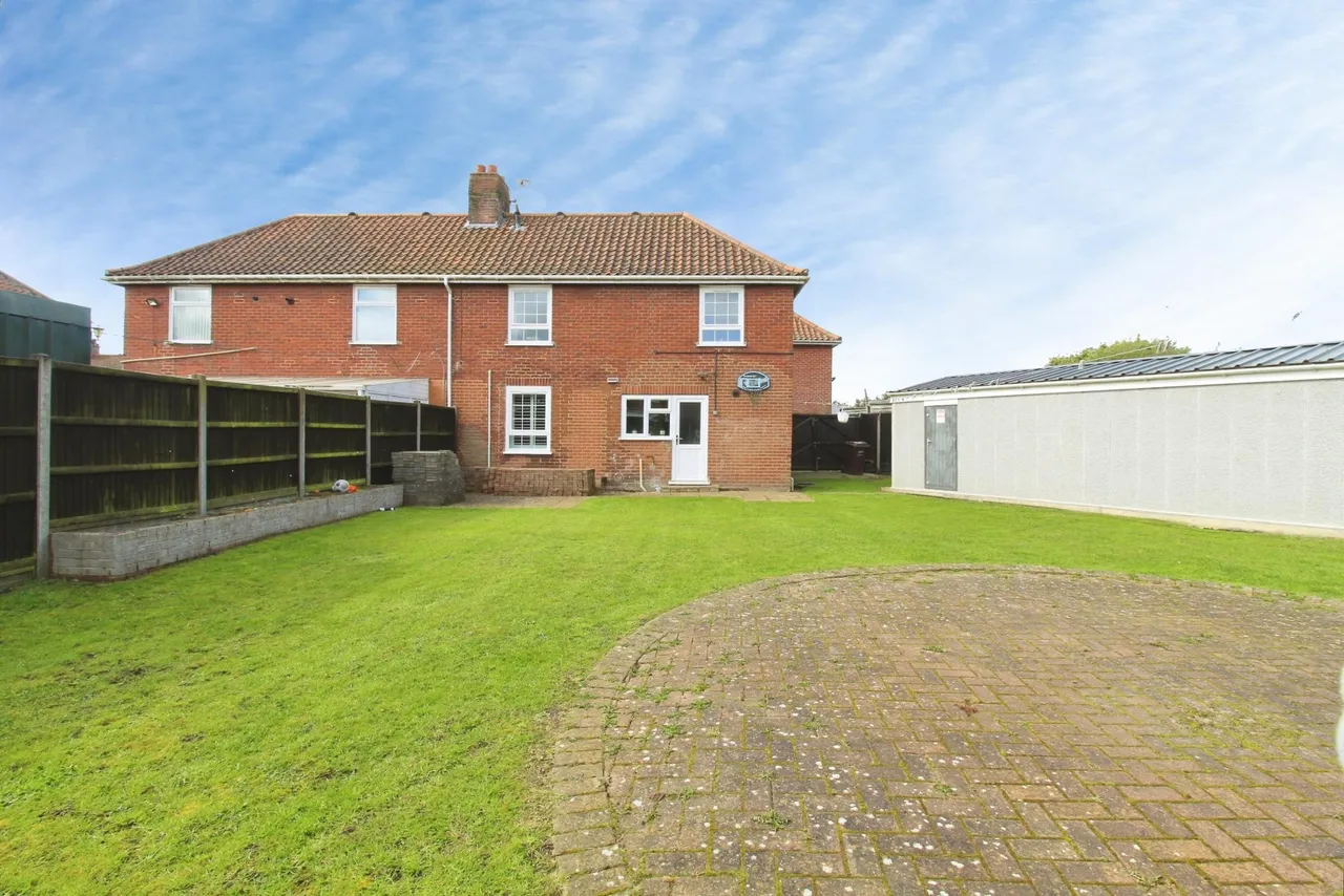 Bacton Road, Norwich, NR3, photo 16
