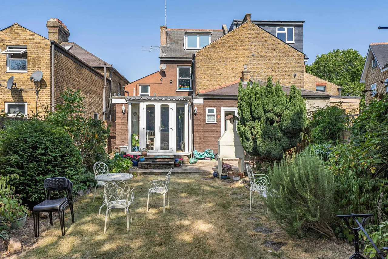 Hanworth Road, Hounslow, TW3, photo 34