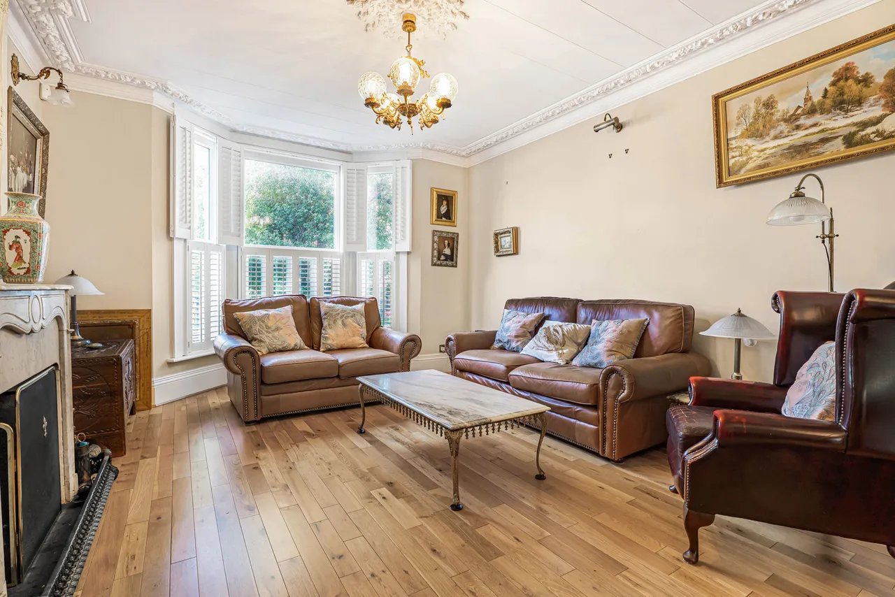 Hanworth Road, Hounslow, TW3, photo 29