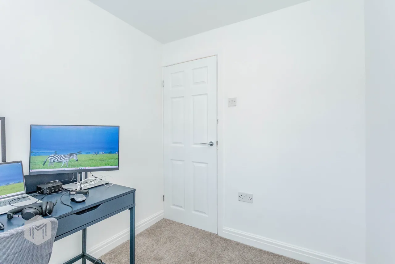 Manchester Road, Worsley, M28, photo 20