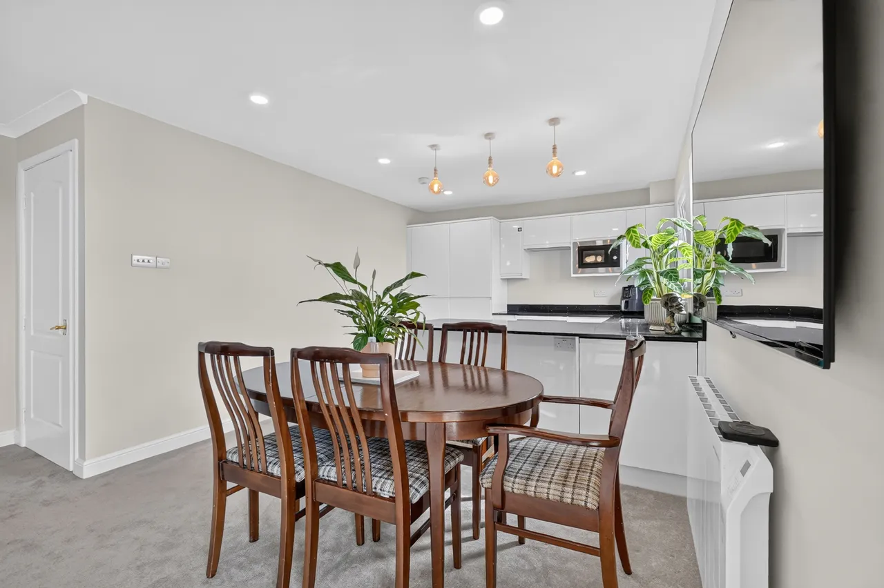 19 Underbank, Largs, KA30 8SS, photo 5