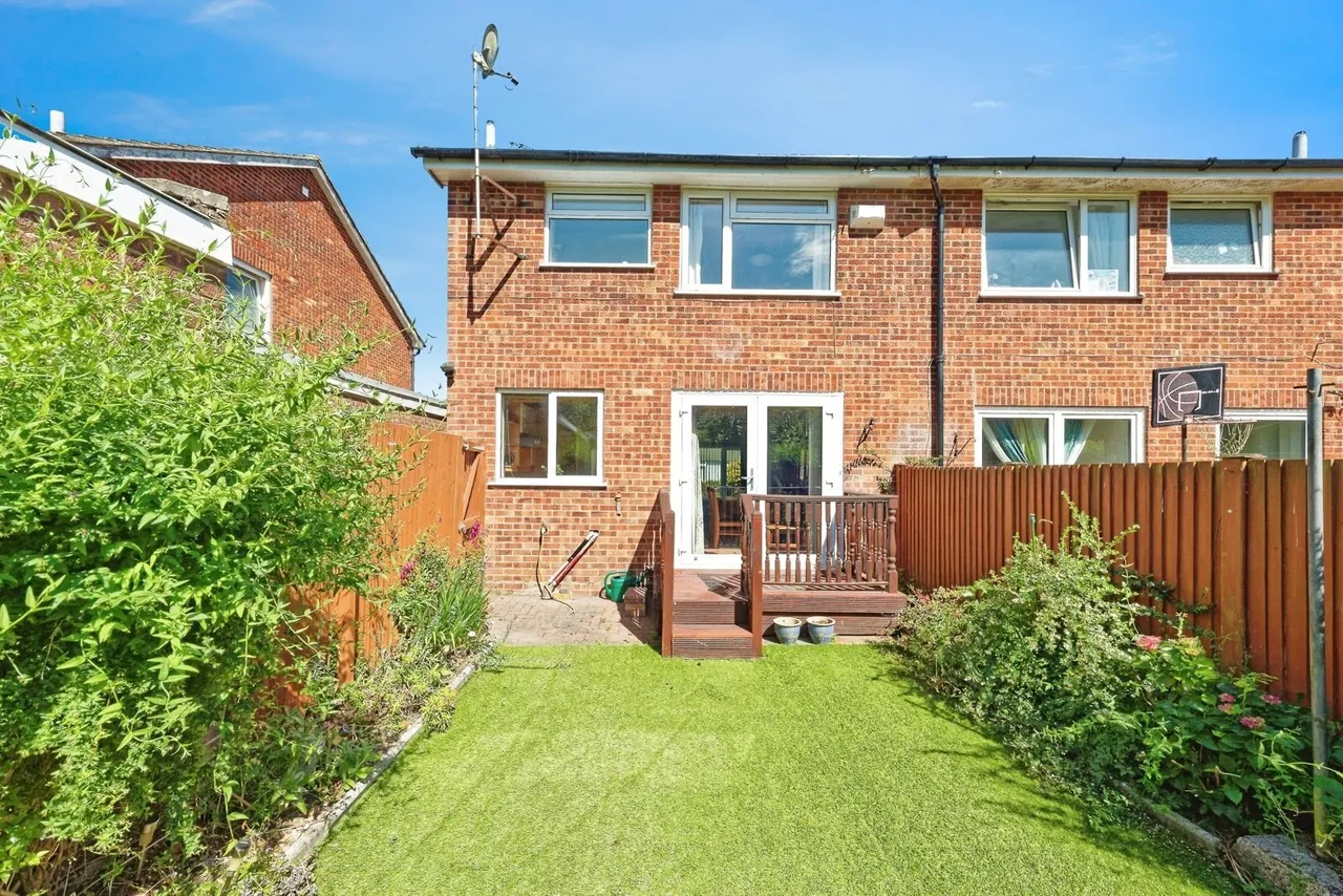 Maple Close, Rough Common, Canterbury, Kent, CT2, photo 15