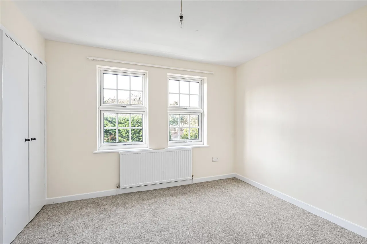 Meadway, Twickenham, TW2, photo 4