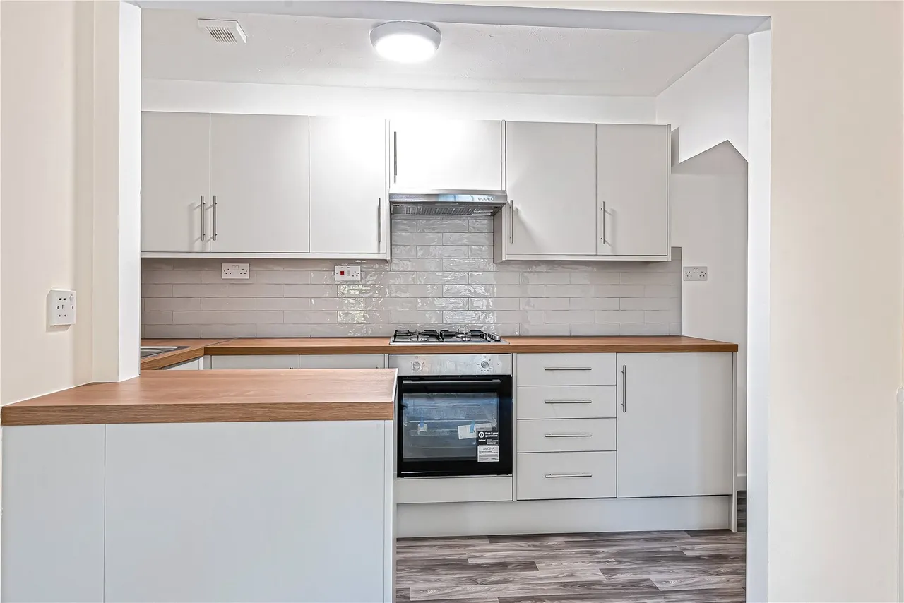 Meadway, Twickenham, TW2, photo 11