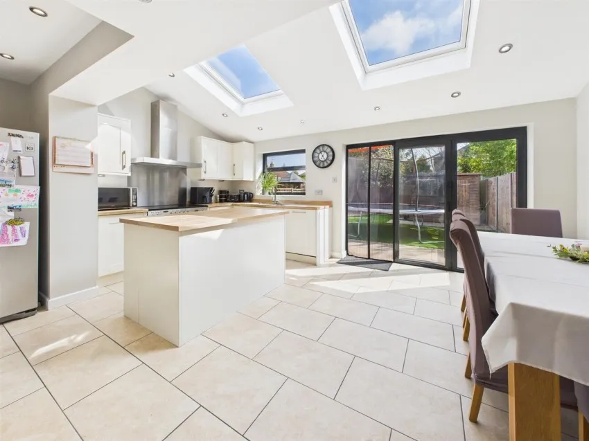 Innsworth Lane, Longlevens, photo 2