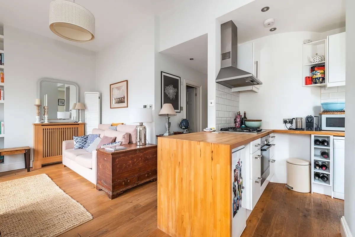 Haselrigge Road, London, SW4, photo 3