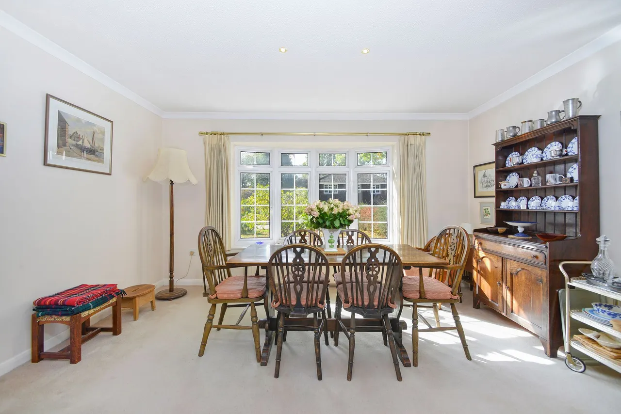 Broad Walk, Cranleigh, GU6, photo 7