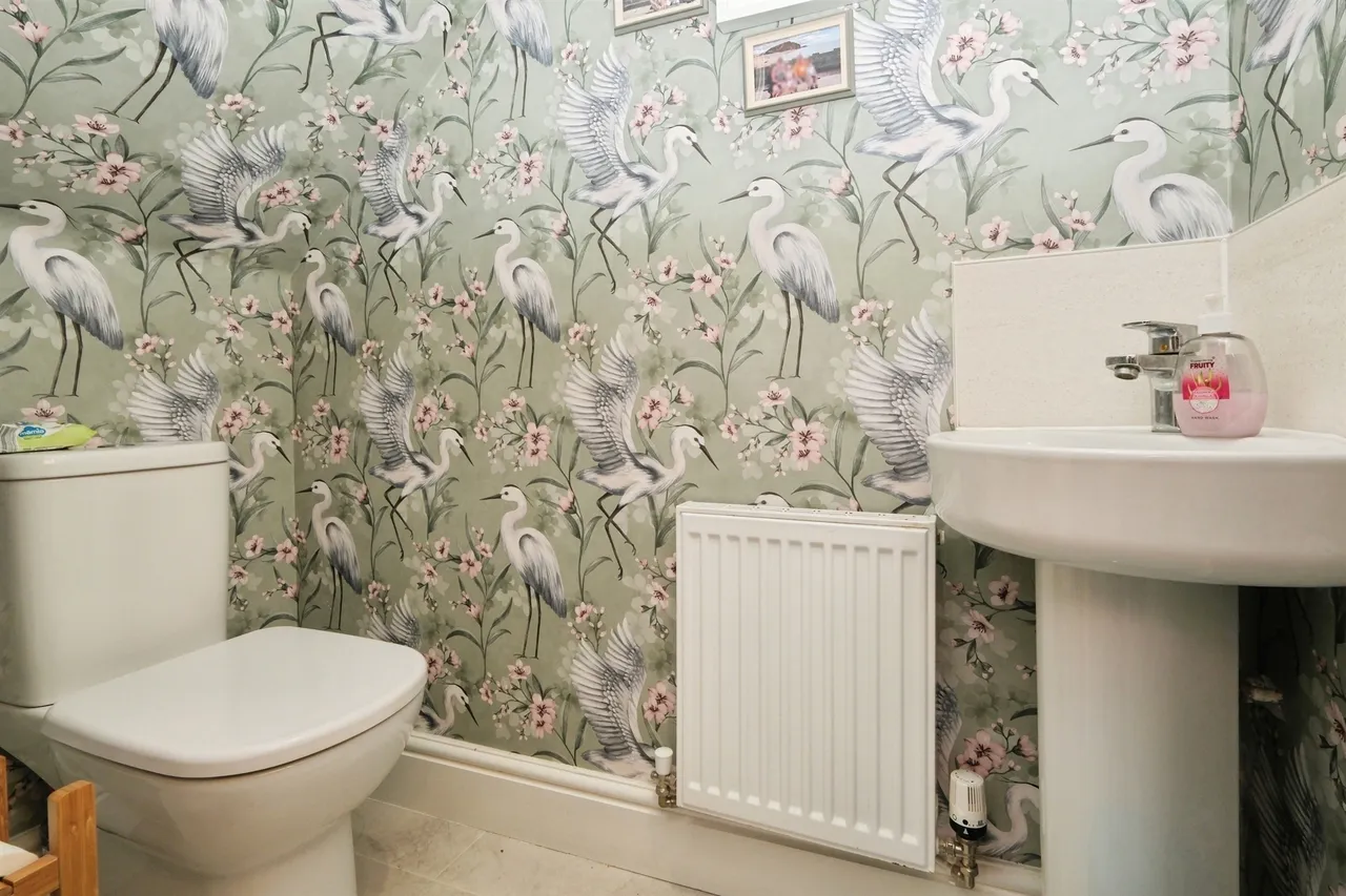 Millstone Drive, Hailsham, BN27, photo 6