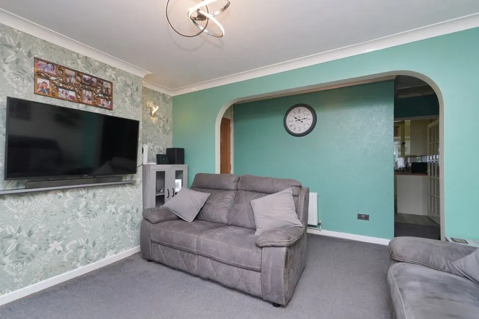 Flude Road, Coventry, Warwickshire, CV7, photo 2