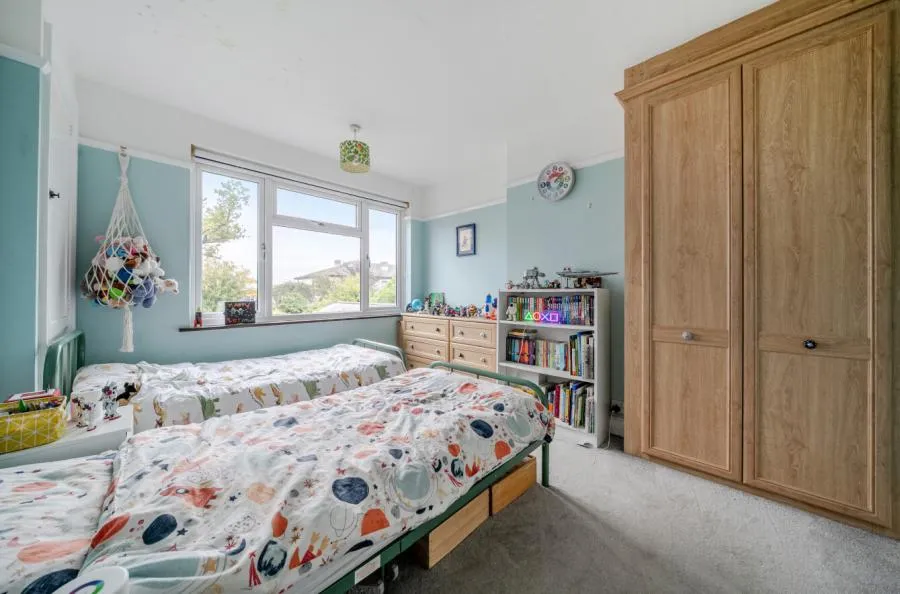 Haslemere Road, Windsor, SL4, photo 11