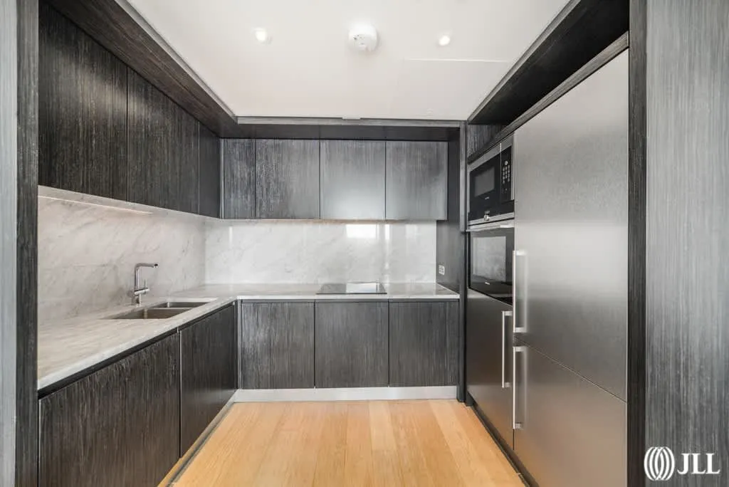 Biscayne Avenue, E14, photo 6