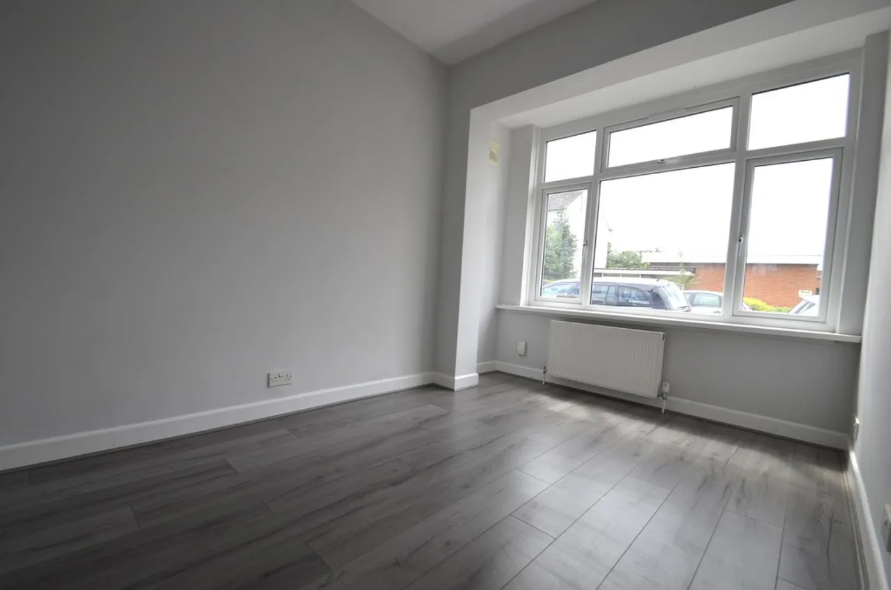 Clarendon Road, Ashford, photo 4