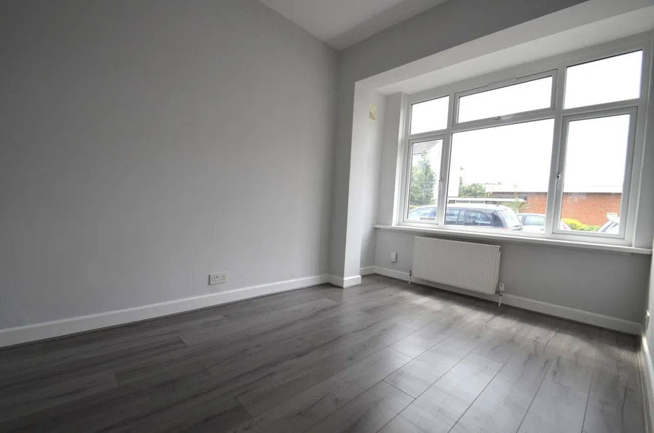 Clarendon Road, Ashford, photo 11