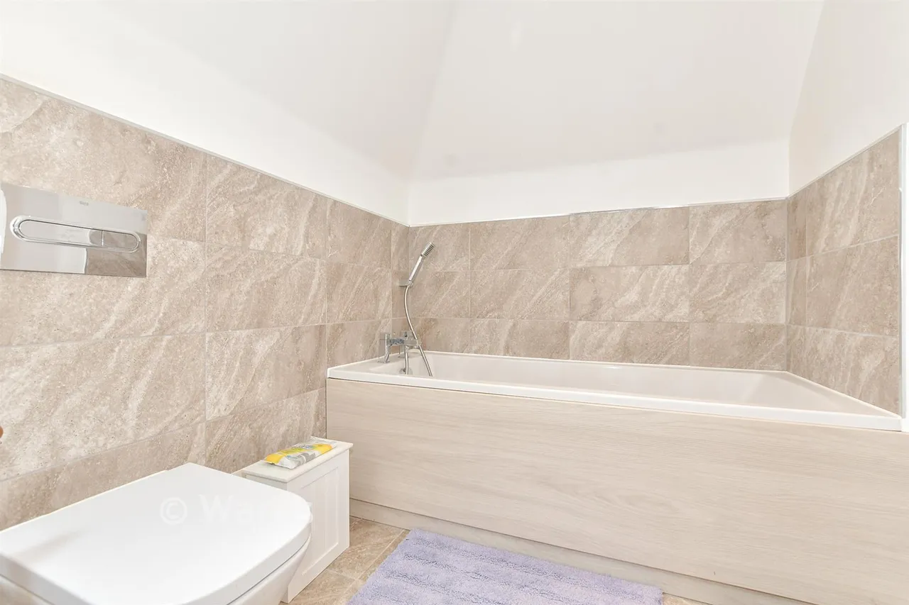 Melanie Close, Folkestone, CT19, photo 16