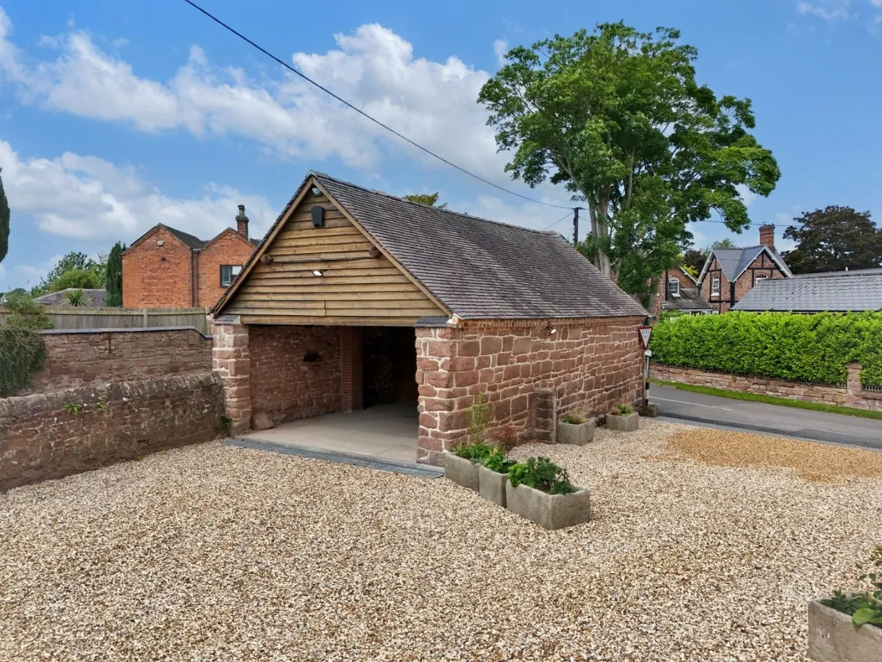 Rose Barn, Sambrook, Newport TF10 8AL, photo 4