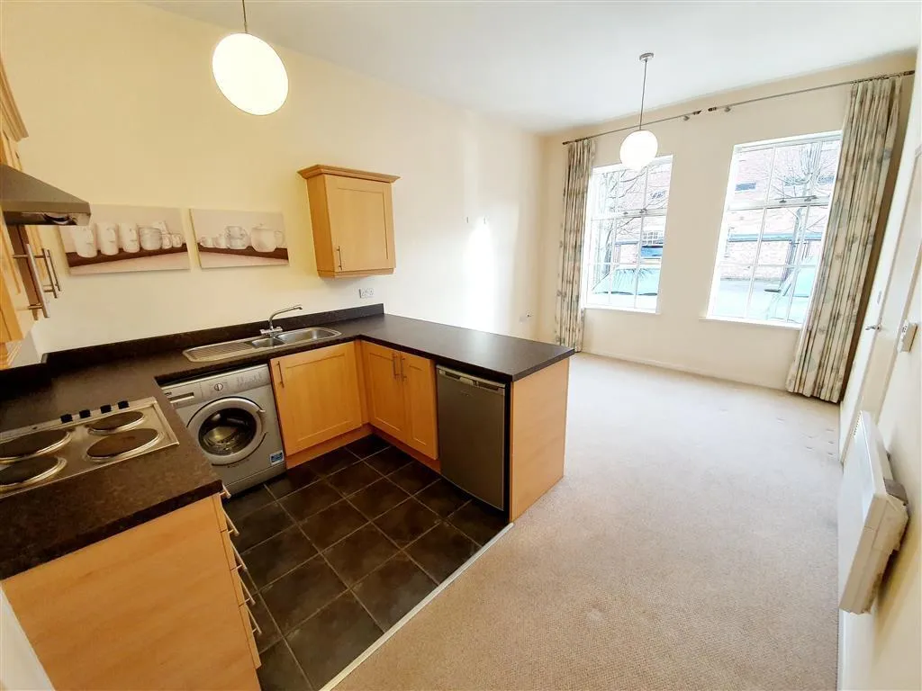 Tiger Court, Burton On Trent, DE14, photo 8