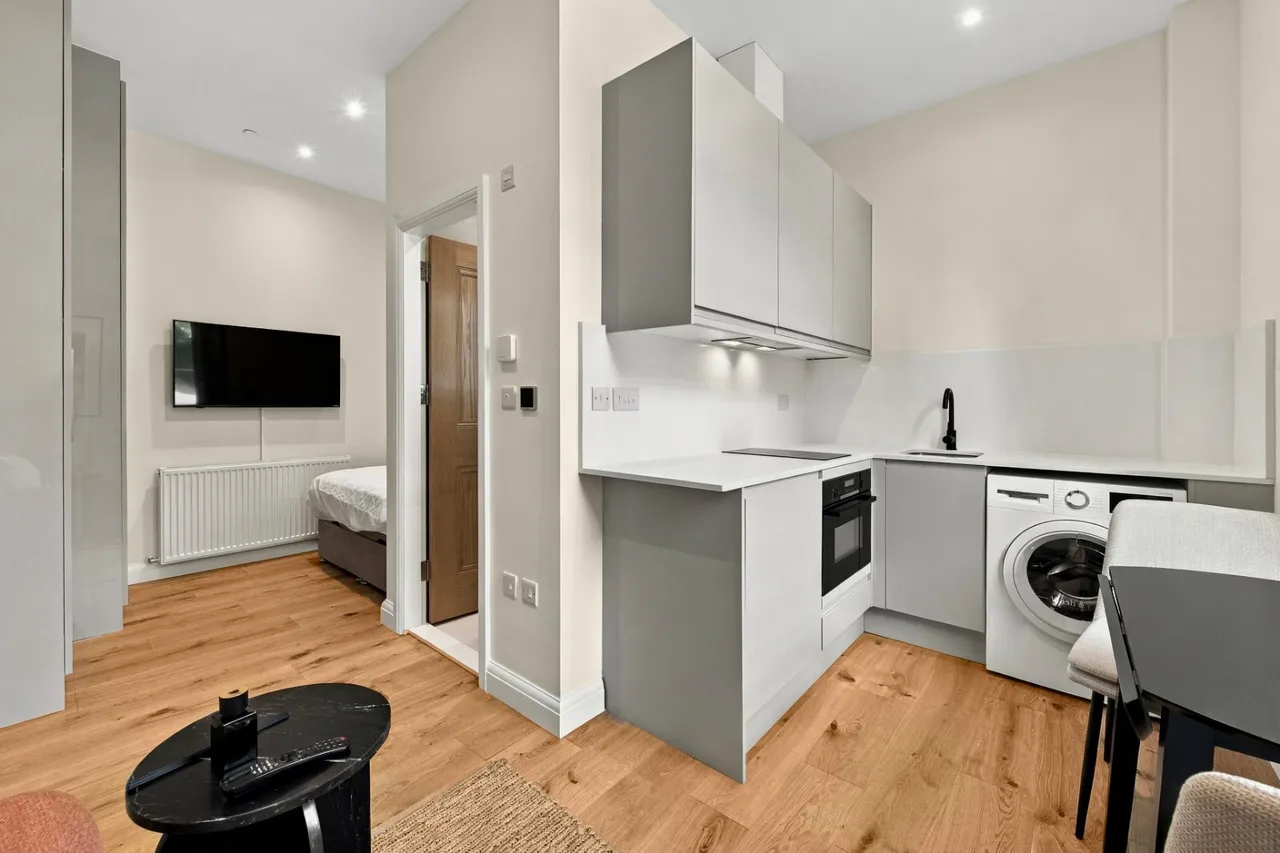 Titchborne Row, W2, photo 2