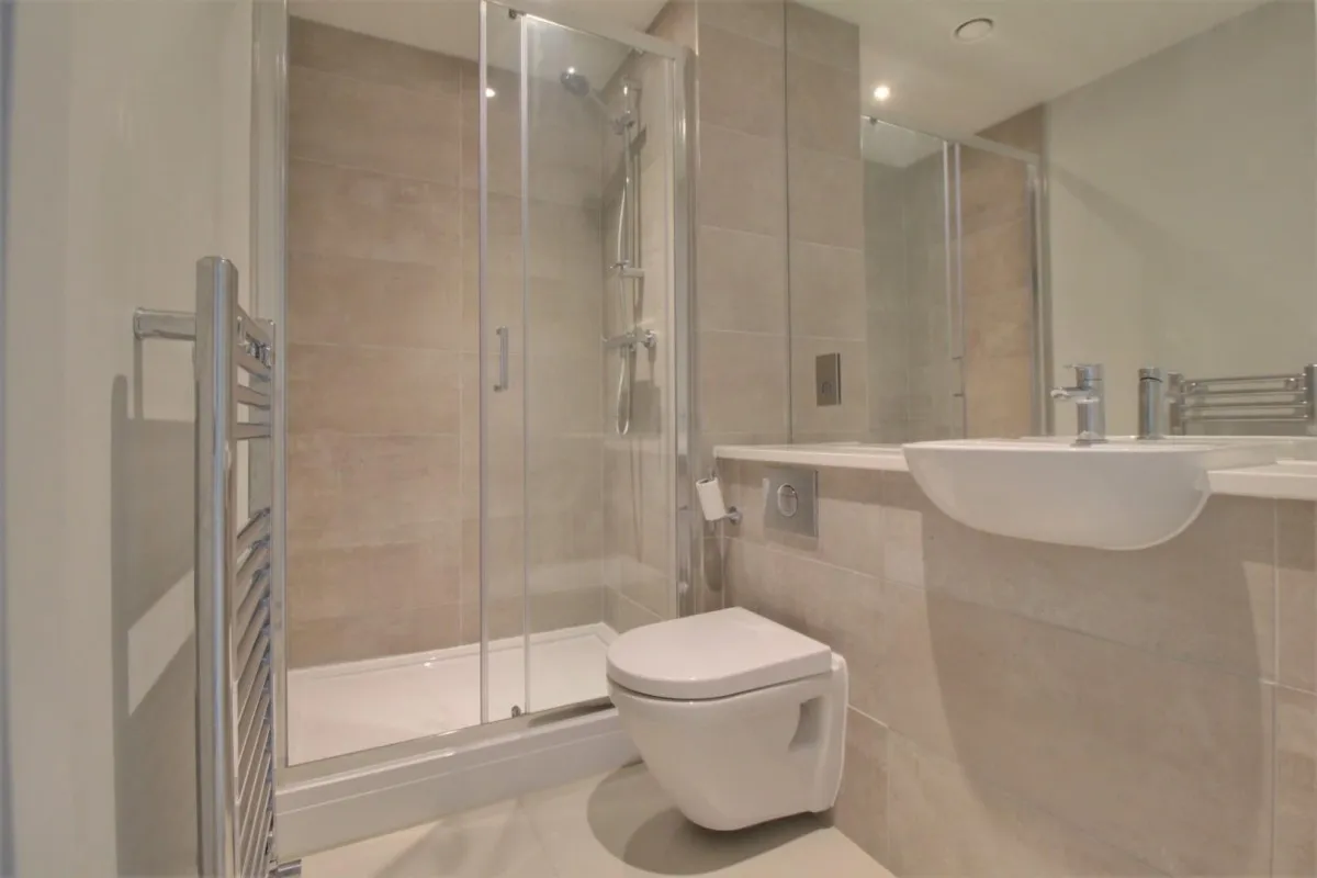 St. Ann Way, Gloucester, GL1, photo 7