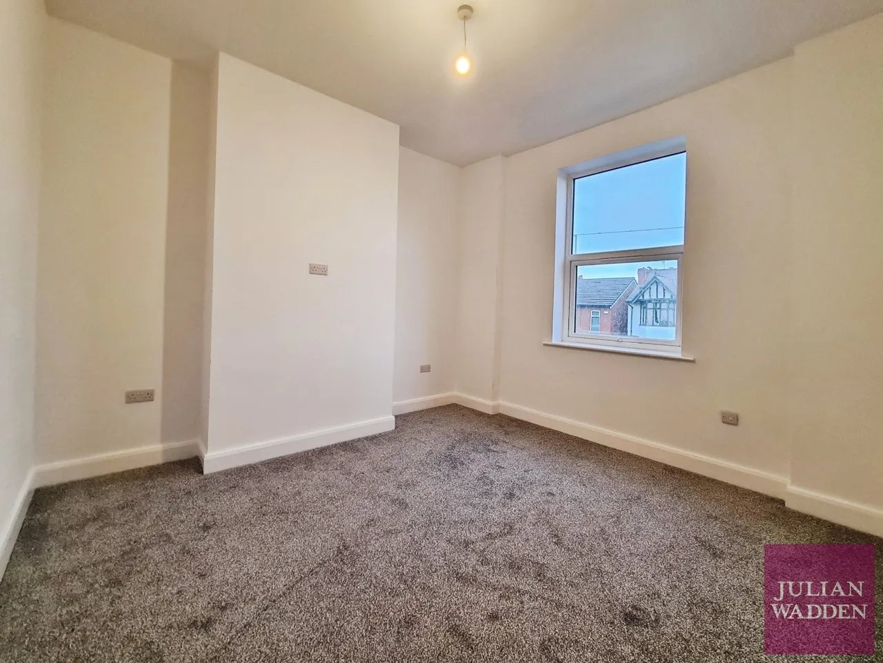 Offerton Lane, Offerton, SK2, photo 7