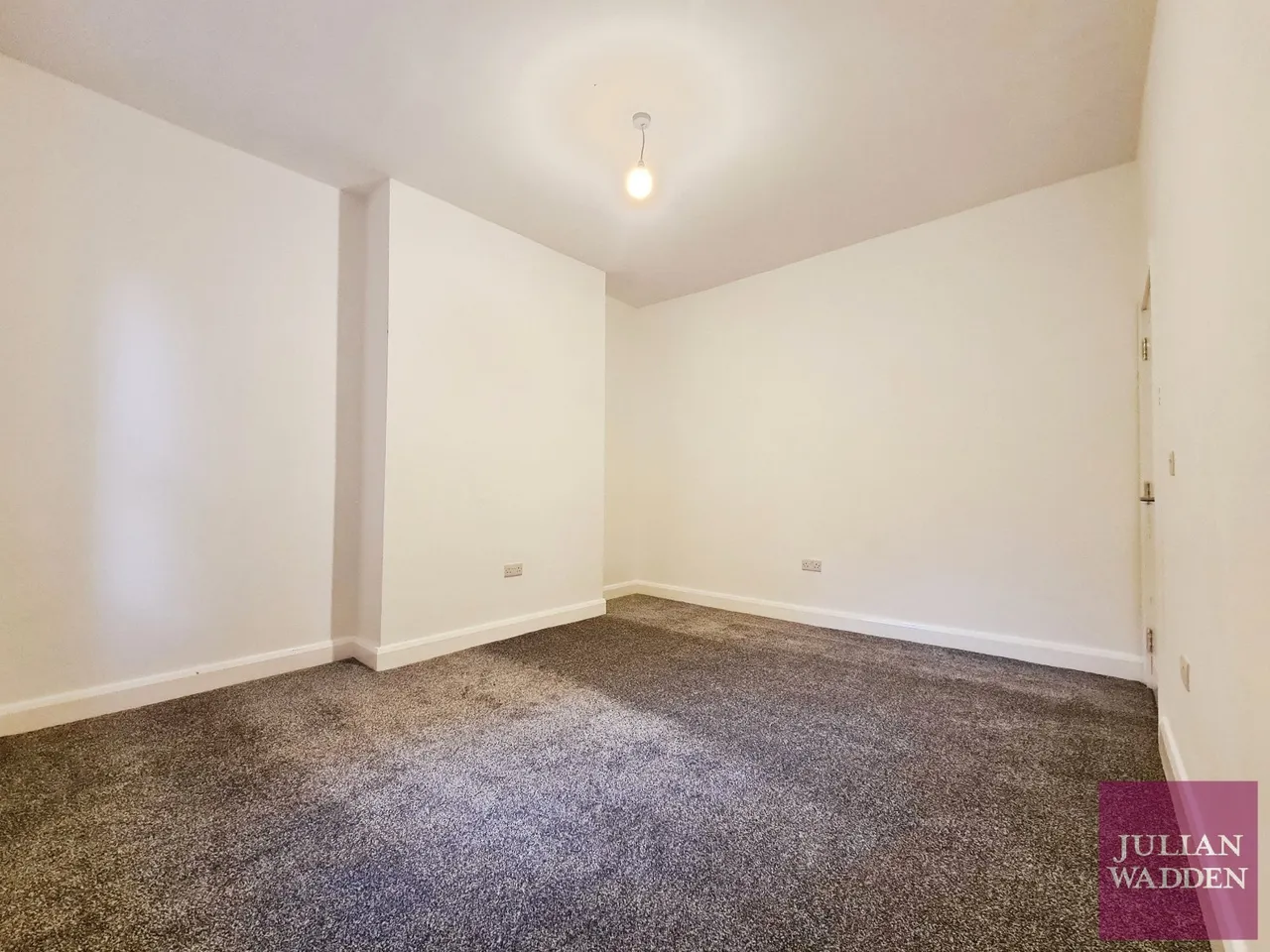 Offerton Lane, Offerton, SK2, photo 8