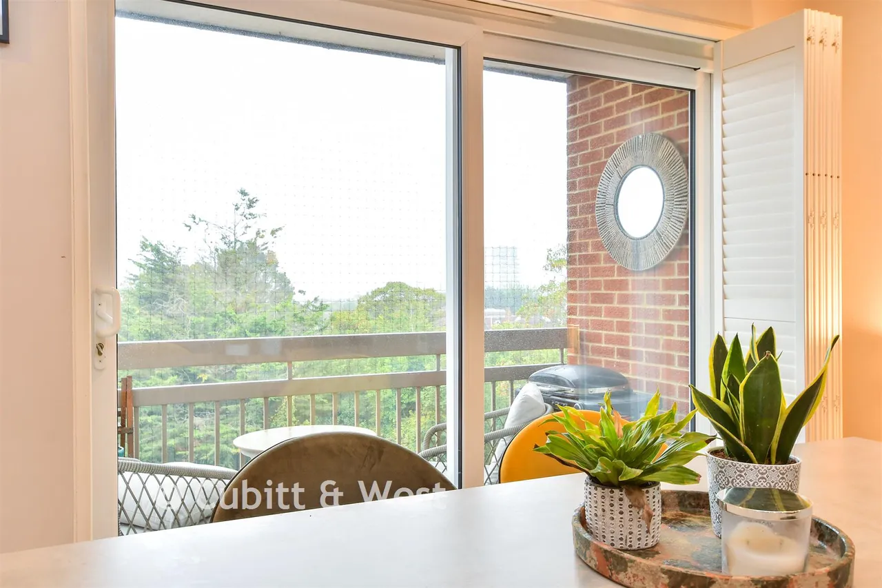 The Drive, Hove, BN3, photo 11