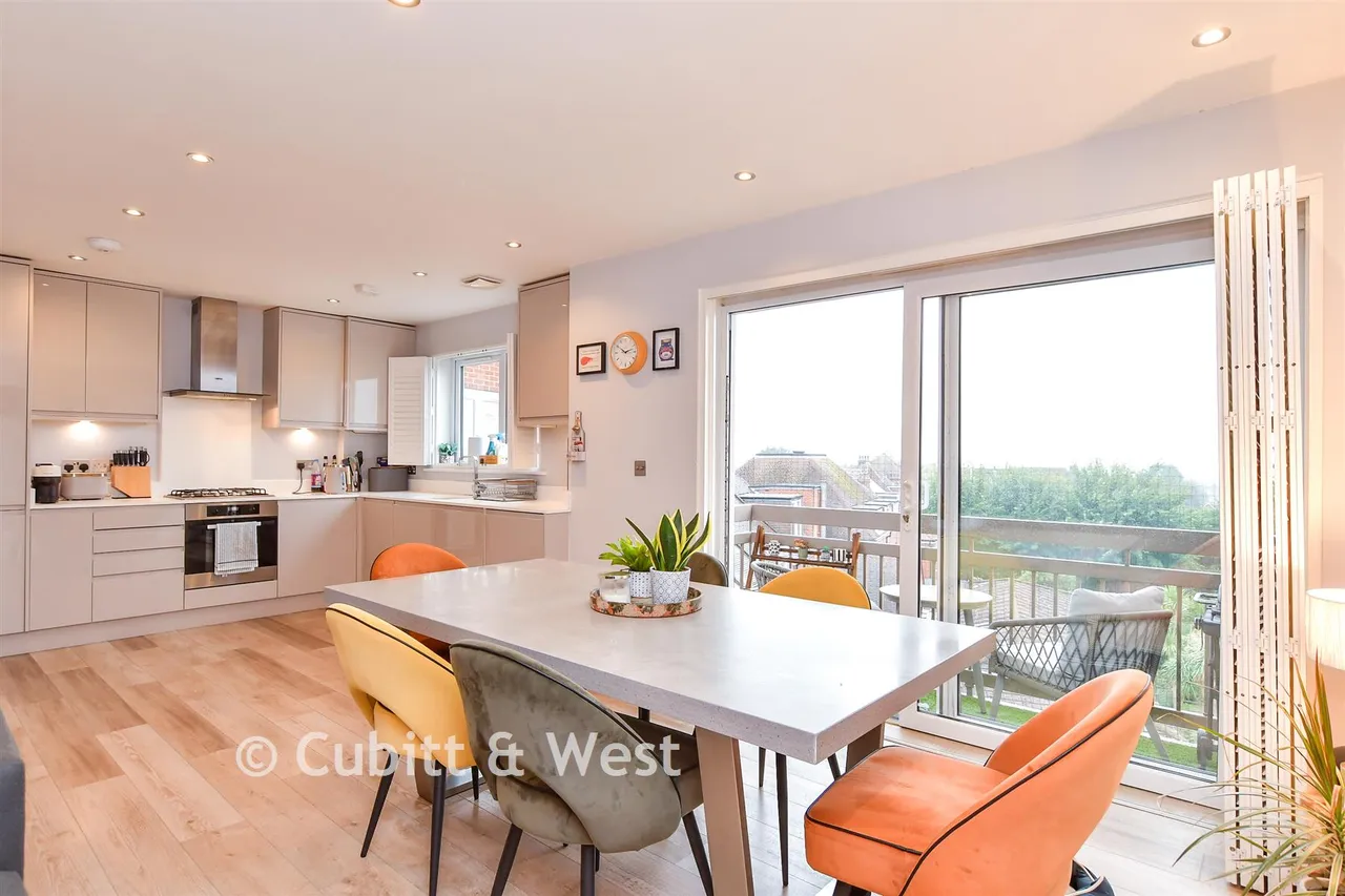 The Drive, Hove, BN3, photo 3