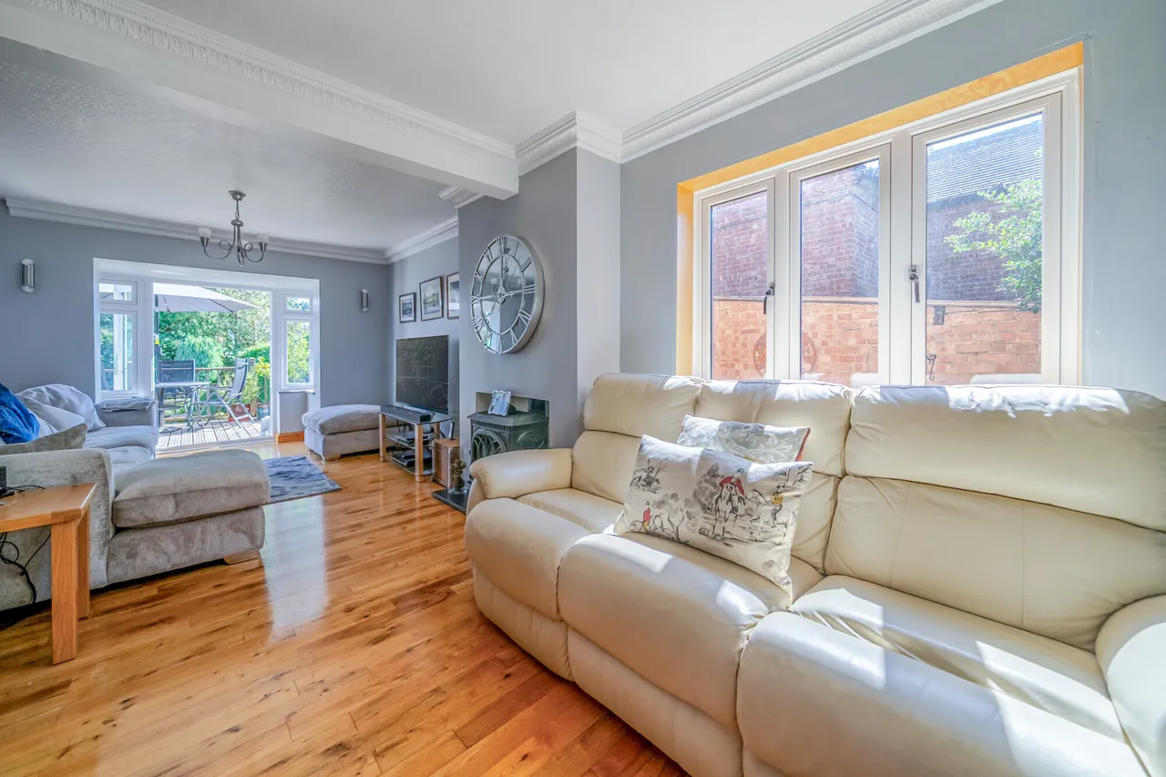 Killy Hill, Chobham, GU24, photo 5