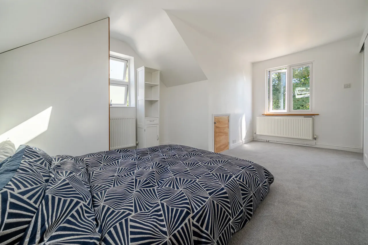 Killy Hill, Chobham, GU24, photo 7