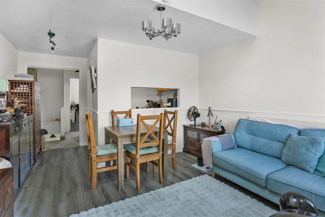 Ennerdale Close, Cheam, SM1, photo 2