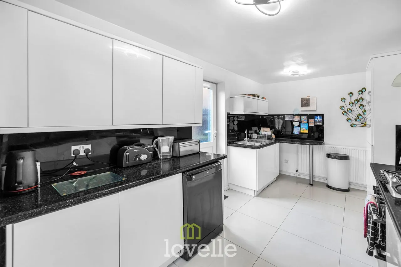 Wyndham Road, New Waltham, DN36, photo 3