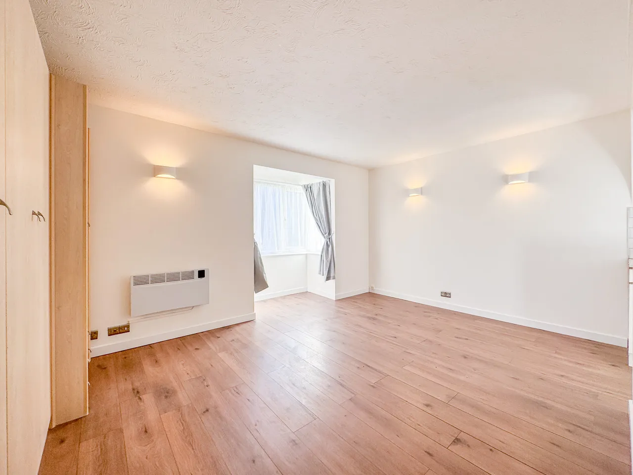 Pavilion Way, Edgware, HA8, photo 2